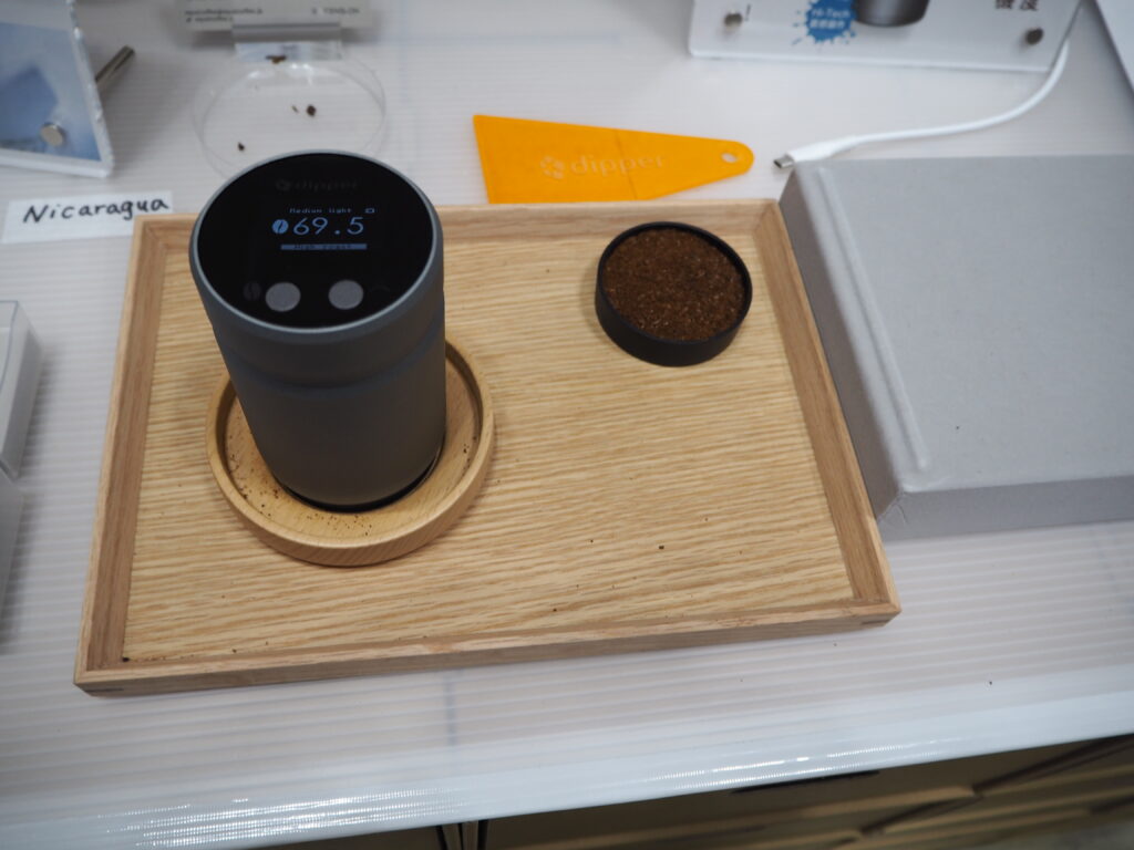 SCAJ2023 Equal Coffee Roast Level Scale 焙煎度測定機